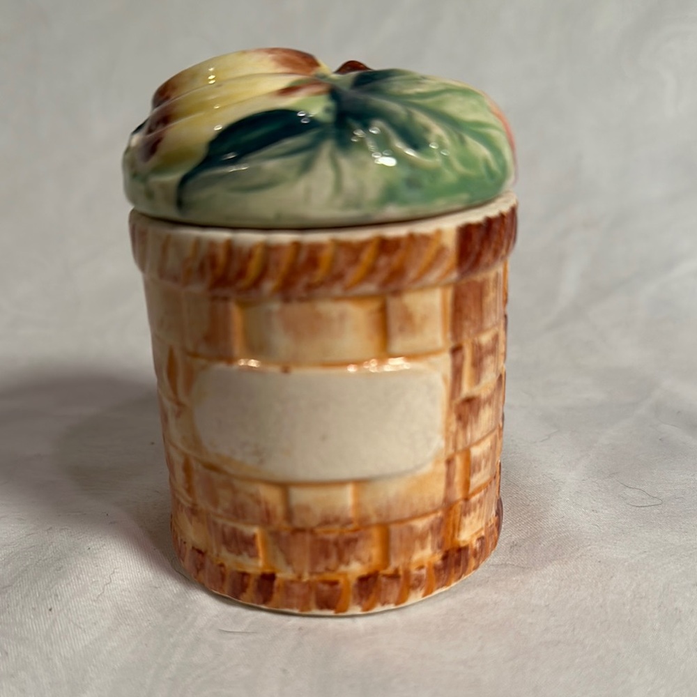 VINTAGE JAPAN Ceramic Basket Weave Jam Jar with Fruit Lid 2-3/4” high